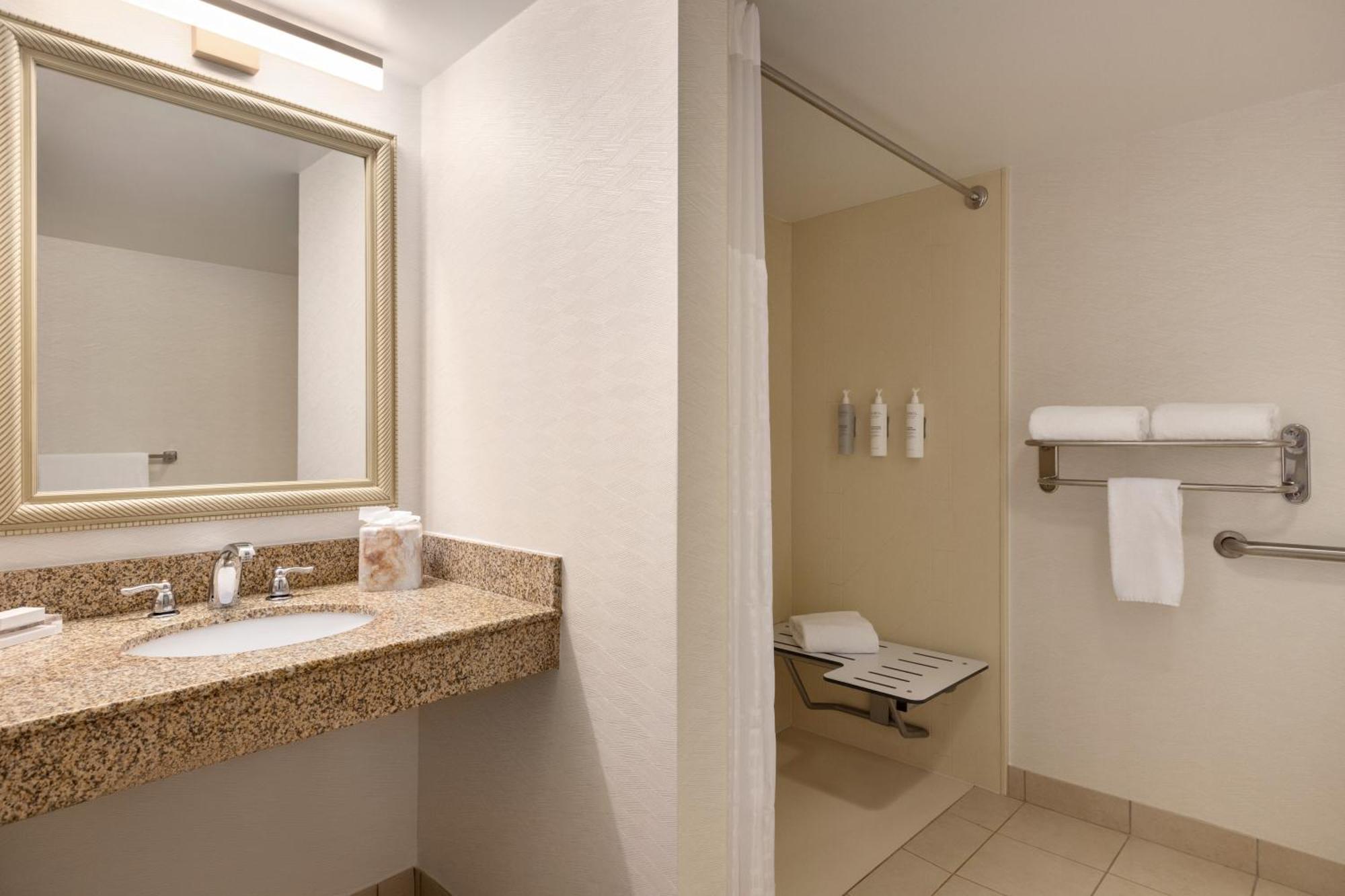 Hilton Garden Inn Fort Myers Airport/Fgcu Exteriör bild