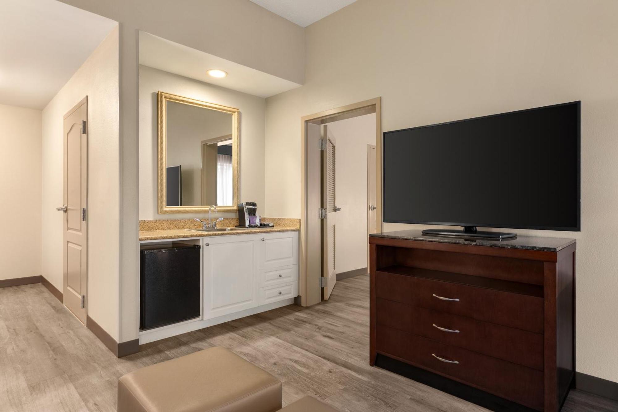 Hilton Garden Inn Fort Myers Airport/Fgcu Exteriör bild