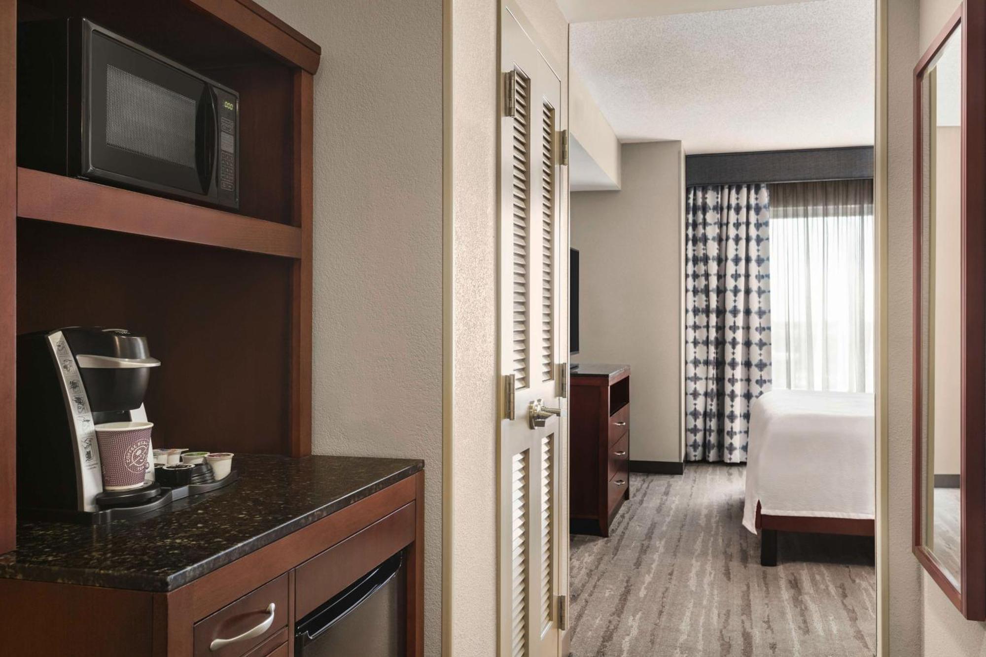 Hilton Garden Inn Fort Myers Airport/Fgcu Exteriör bild