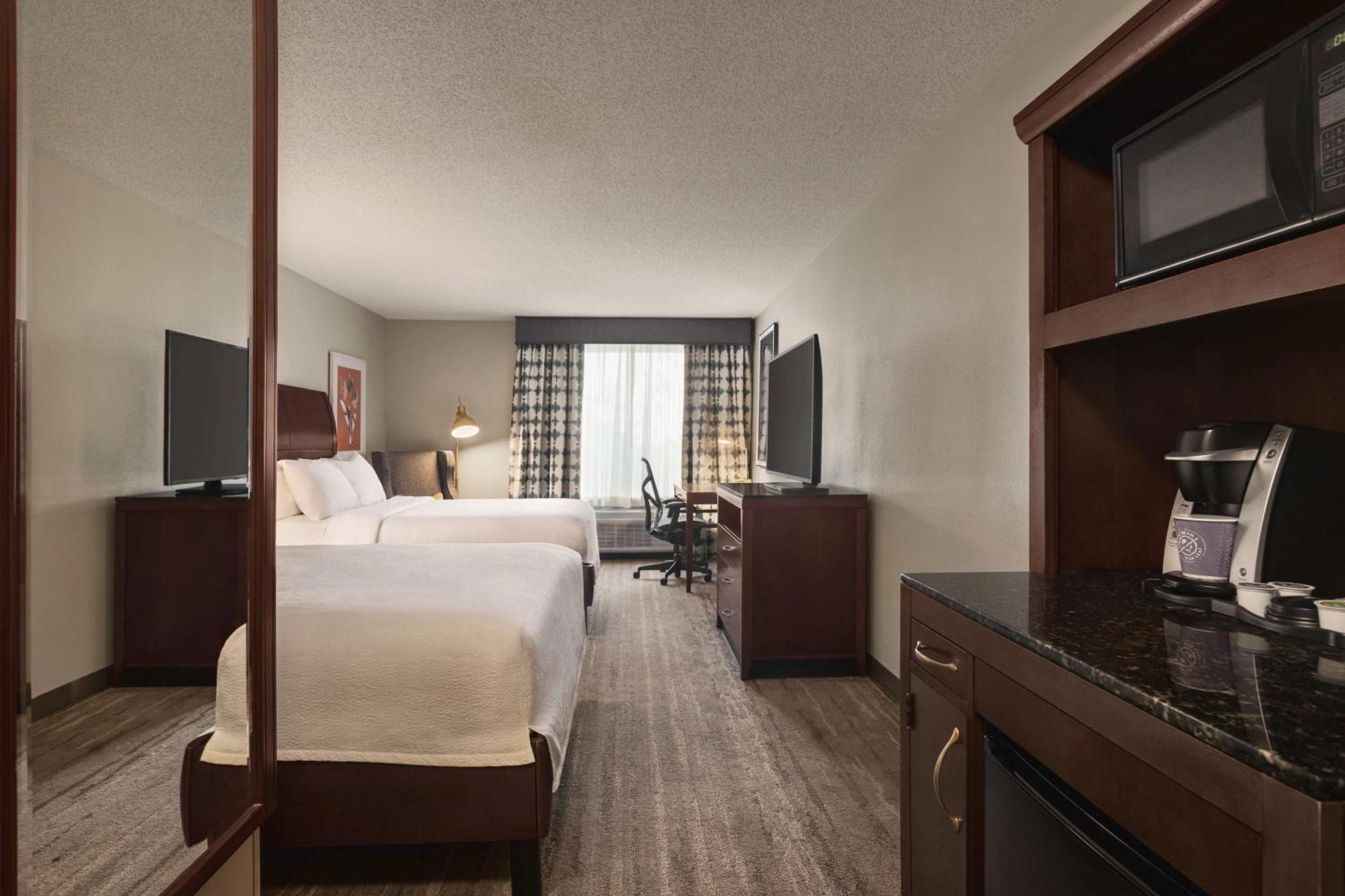 Hilton Garden Inn Fort Myers Airport/Fgcu Exteriör bild