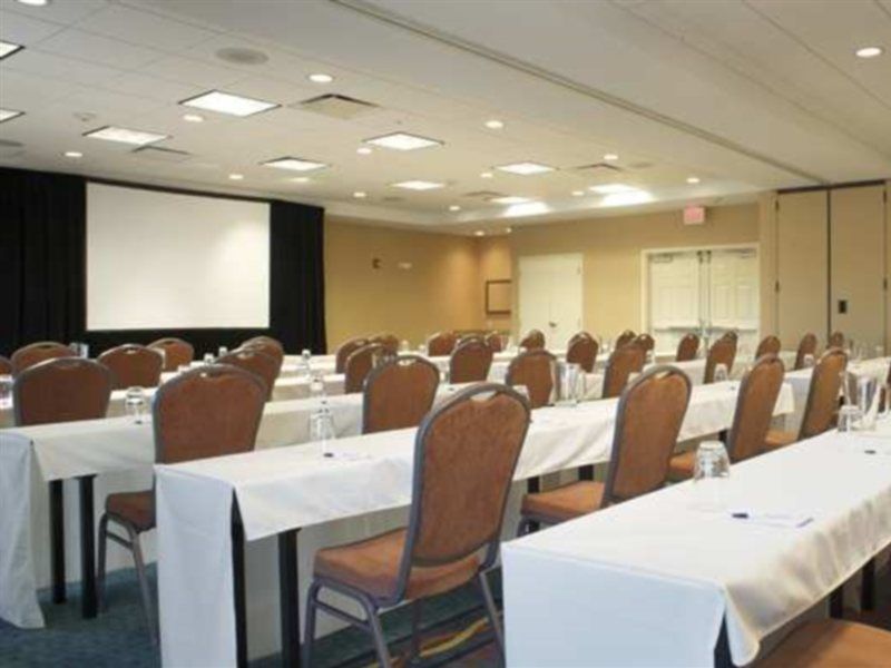 Hilton Garden Inn Fort Myers Airport/Fgcu Exteriör bild